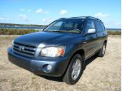 used 2004 Toyota Highlander used cars Marthas Vineyard McCurdy Motorcars quality used cars Marthas Vineyard, MA. Certified used Volvos, used, Jeeps, used Mercedes Benz, used Toyotas, used SUVs on Marthas Vineyard in Vineyard Haven, Massachusetts